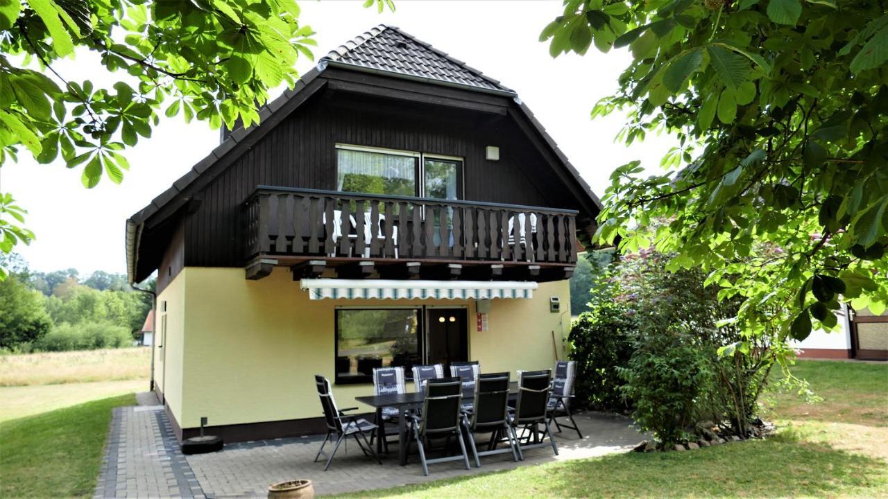 Helles Ferienhaus Im Landhausstil Fuer Bis Zu 10 Personen Frielendorf Exteriér fotografie